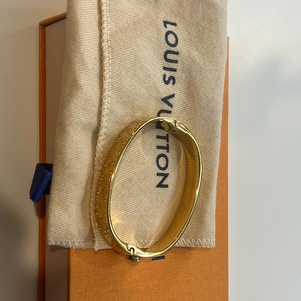 Louis Vuitton Monogram Gold Bracelet - Picture 7 of 8